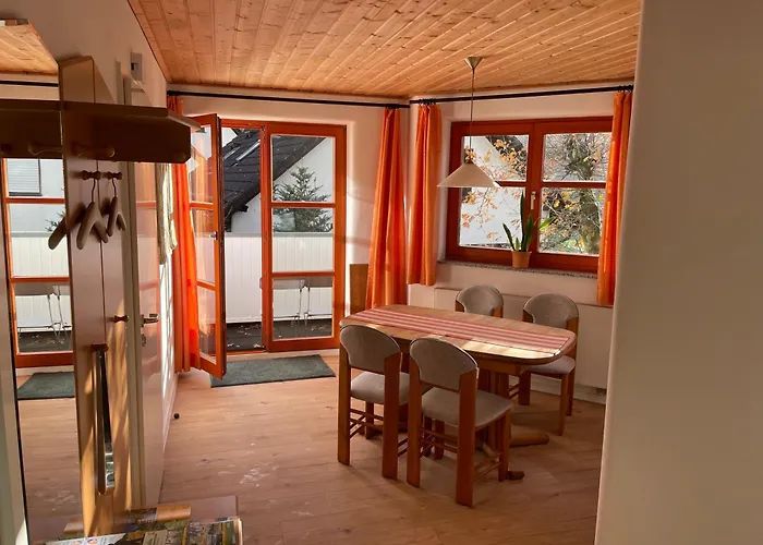 Lejlighed Fernblick Mit Grosser Loggia *